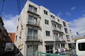 中神マンション外観写真