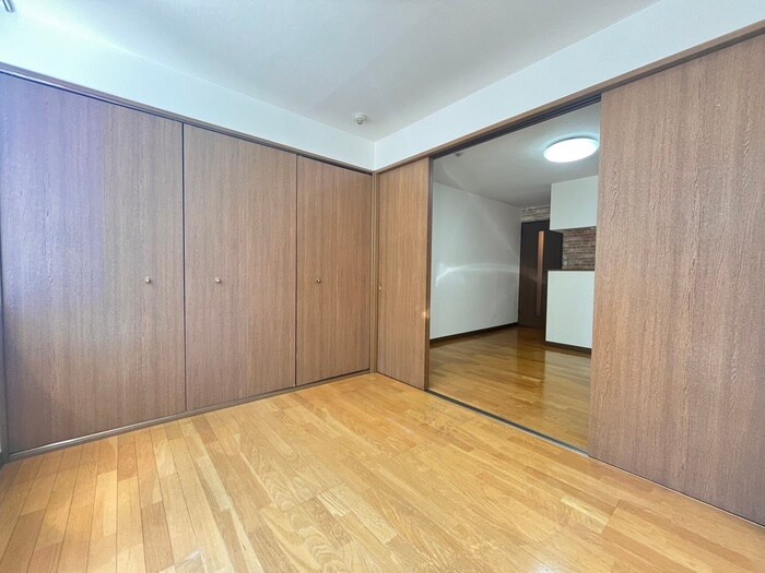 物件内観写真6　(居室)