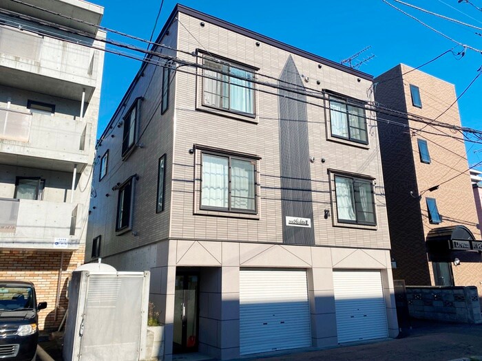 物件外観写真2　(外観写真)