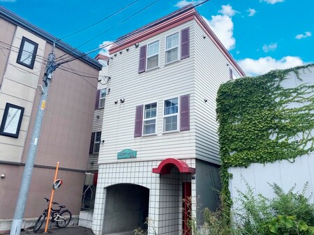 エターナル1番館外観写真