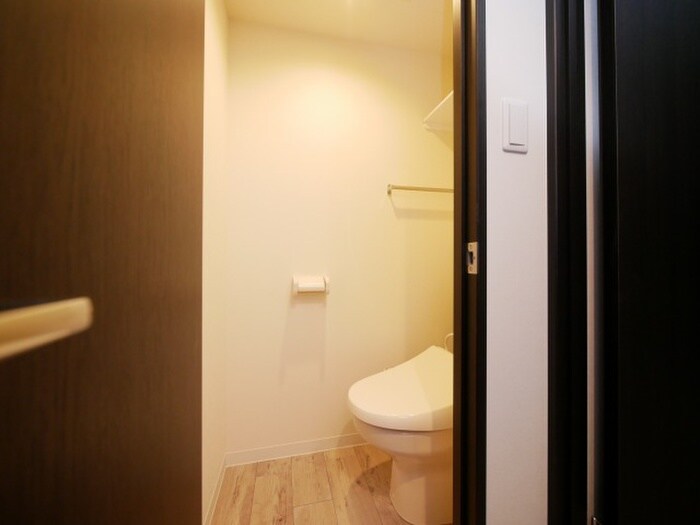 物件内観写真15　(トイレ)