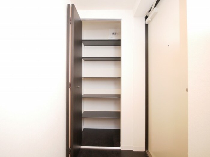 物件内観写真16　(靴箱)