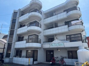 プラザスズ札幌Ⅱ外観写真
