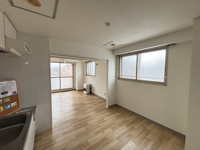 物件内観写真7　(居室)