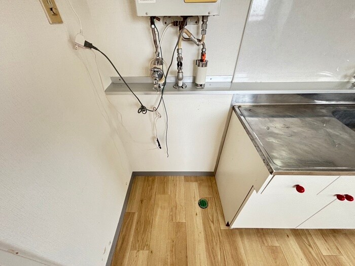 物件内観写真21　(洗濯機置場)