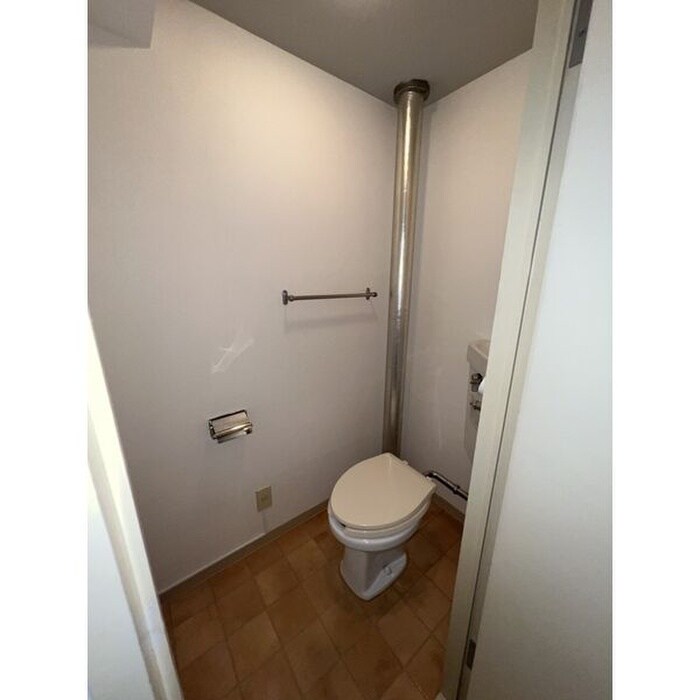 物件内観写真13　(トイレ)