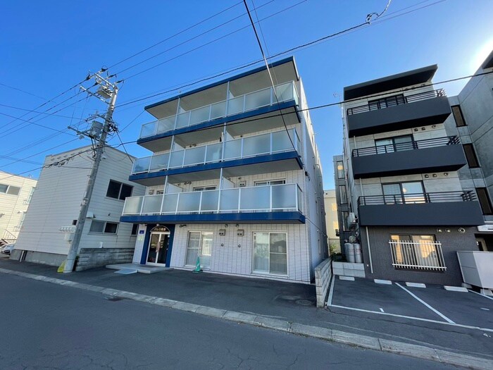 物件外観写真1　(外観写真)