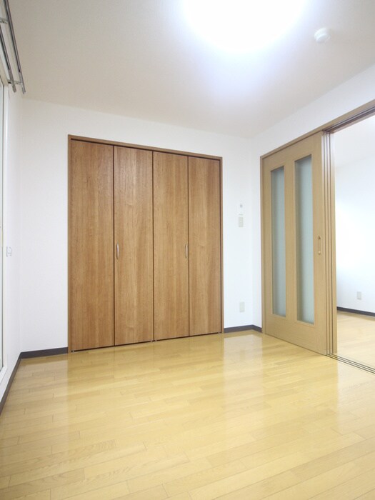 物件内観写真21　(居室)