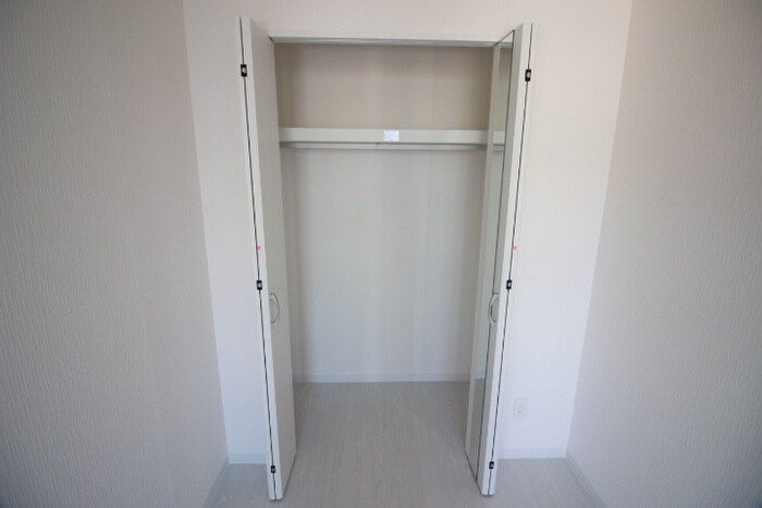 物件内観写真13　(居室)