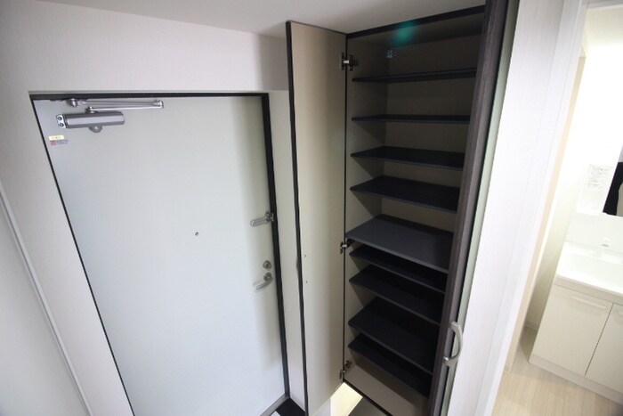 物件内観写真19　(靴箱)