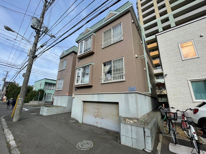 物件外観写真3　(外観写真)