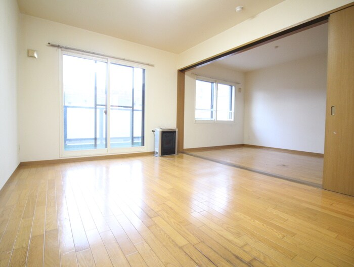 物件内観写真10　(居室)