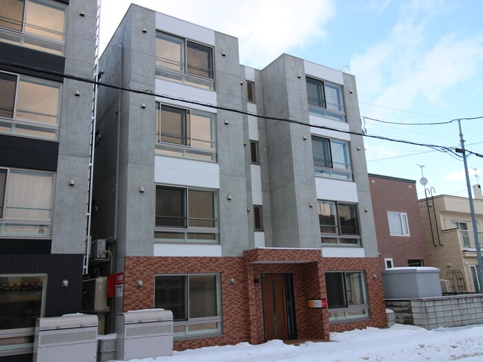 物件外観写真1　(外観写真)