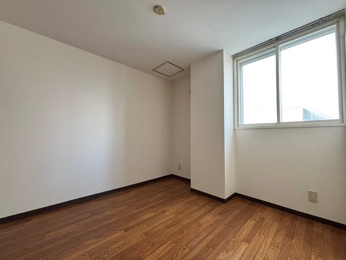 物件内観写真12　(居室)