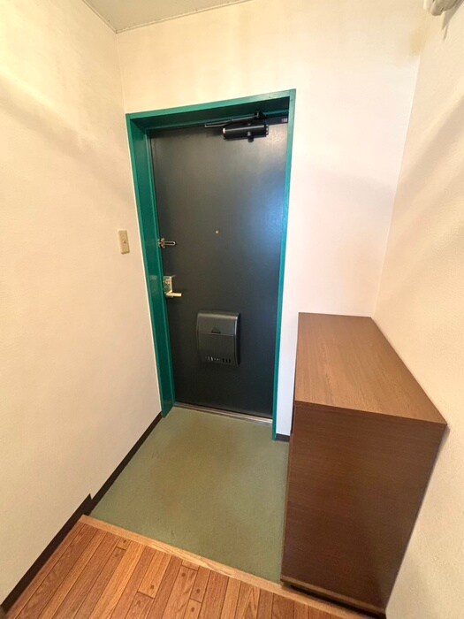 物件内観写真20　(玄関)