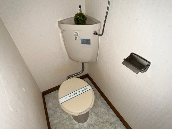 物件内観写真14　(トイレ)