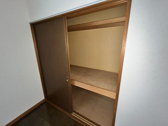 物件内観写真17　(収納)