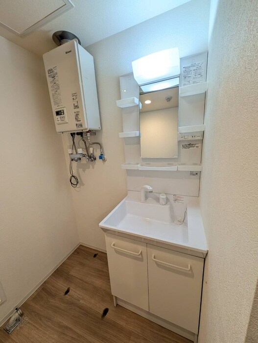 物件内観写真16　(洗面)