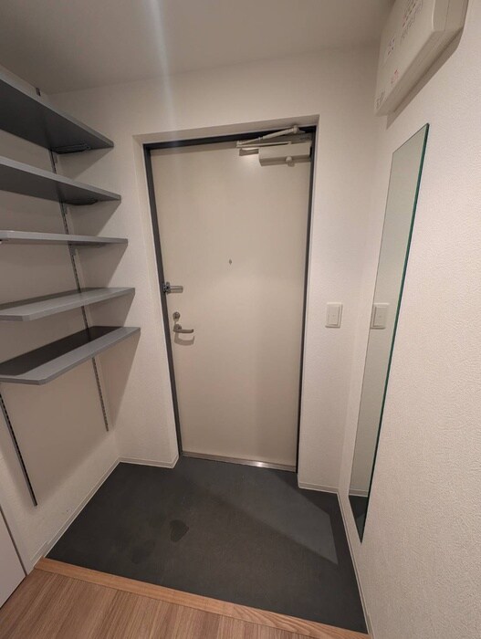 物件内観写真22　(玄関)