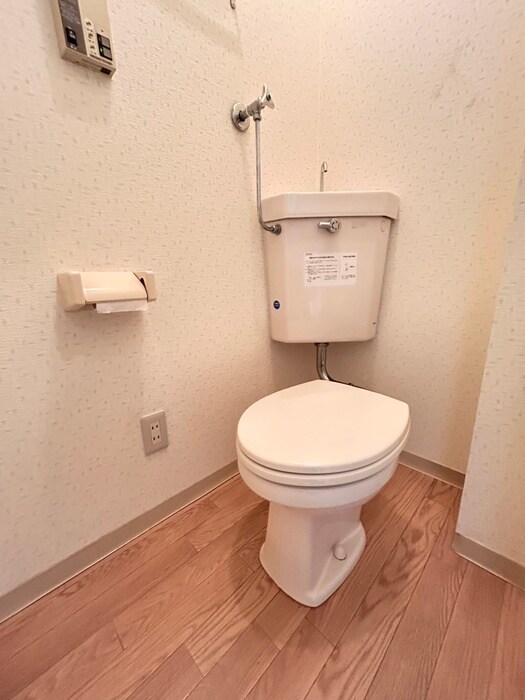 物件内観写真13　(トイレ)