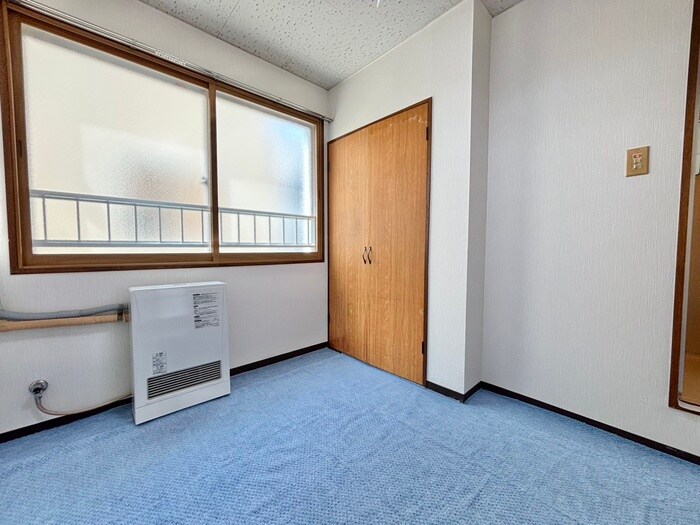 物件内観写真10　(居室)