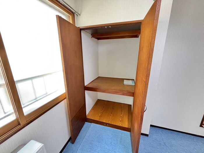 物件内観写真18　(収納)