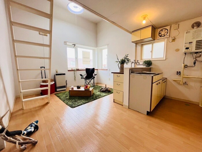 物件内観写真11　(居室)