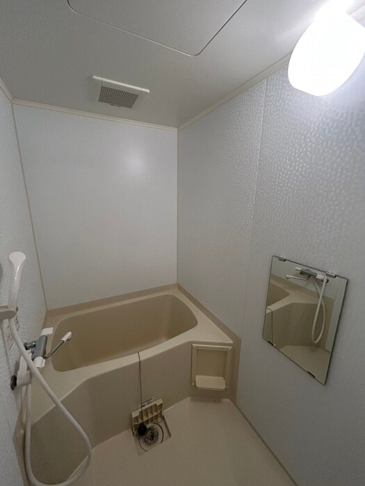 物件内観写真12　(バス／シャワールーム等)
