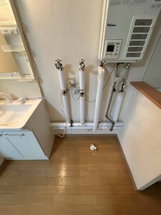 物件内観写真18　(洗濯機置場)