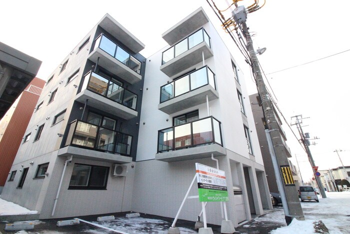 物件外観写真1　(外観写真)