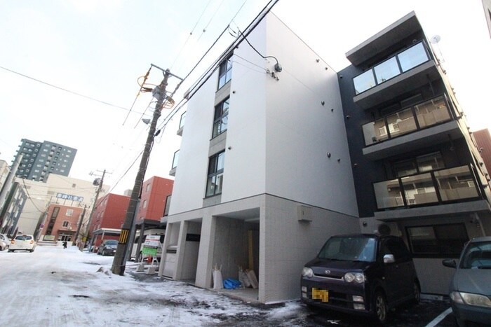 物件外観写真2　(外観写真)