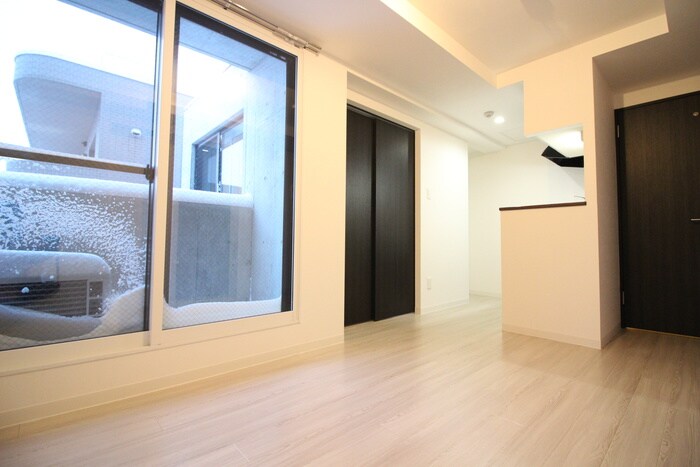 物件内観写真4　(居室)