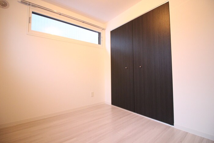 物件内観写真6　(居室)