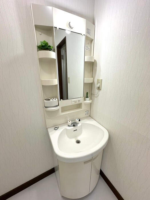 物件内観写真14　(洗面)