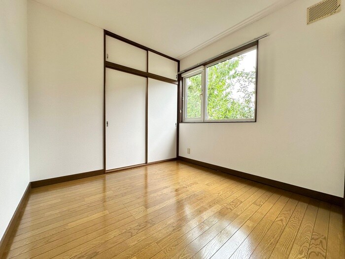 物件内観写真15　(居室)