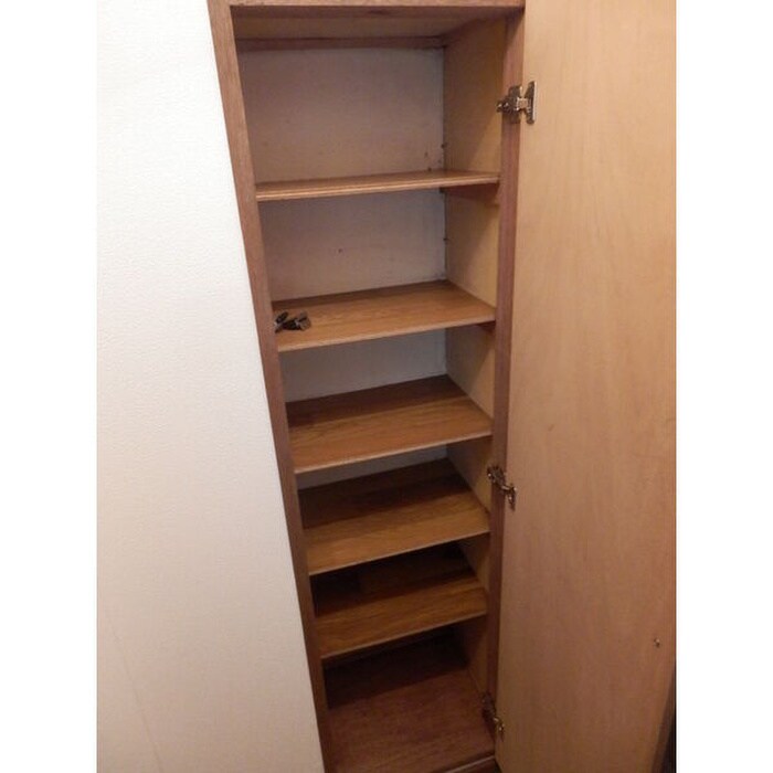 物件内観写真12　(靴箱)