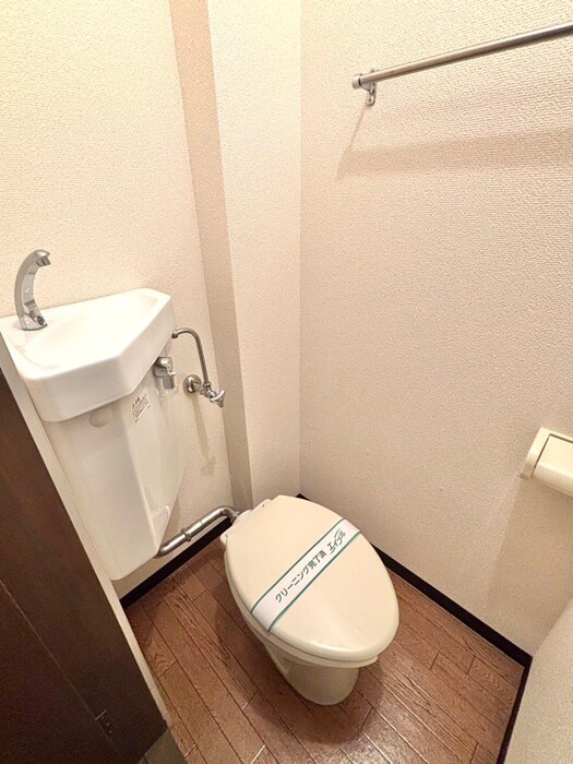 物件内観写真18　(トイレ)