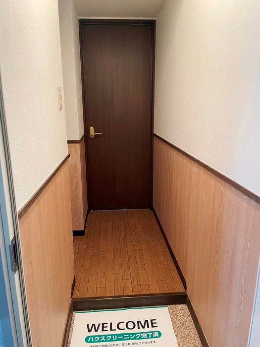 物件内観写真22　(玄関)