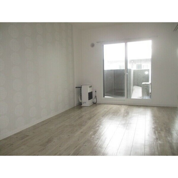 物件内観写真6　(居室)