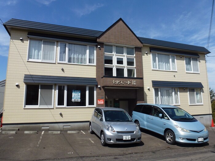 物件外観写真4　(外観写真)