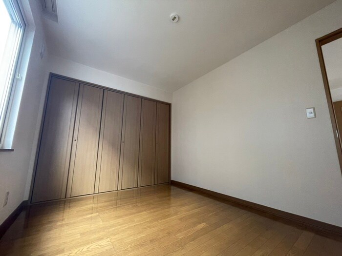 物件内観写真12　(居室)