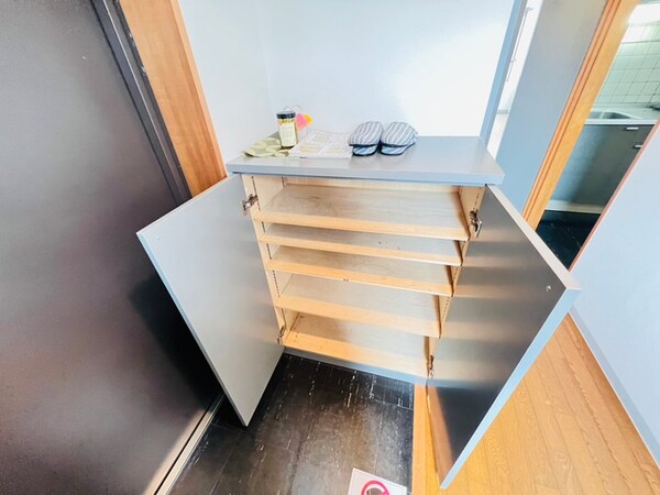 靴箱