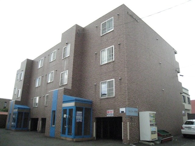 物件外観写真3　(外観写真)