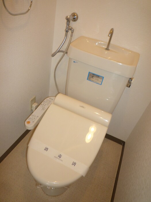 物件内観写真11　(トイレ)