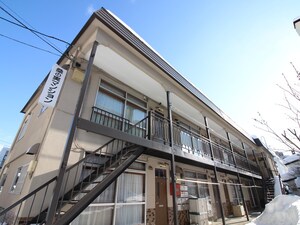 桑の実マンション外観写真