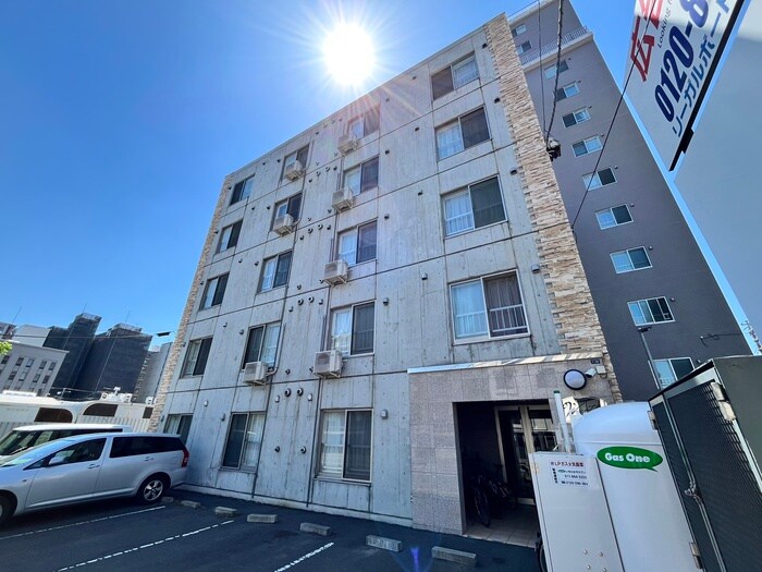 物件外観写真2　(外観写真)