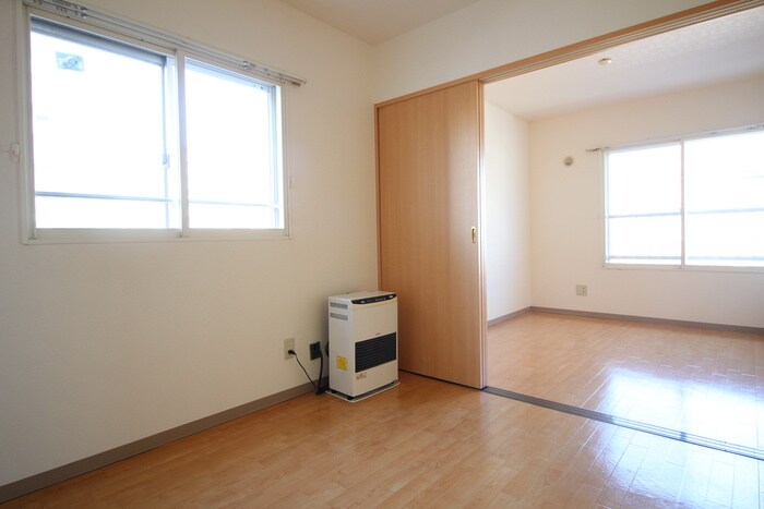 物件内観写真7　(居室)