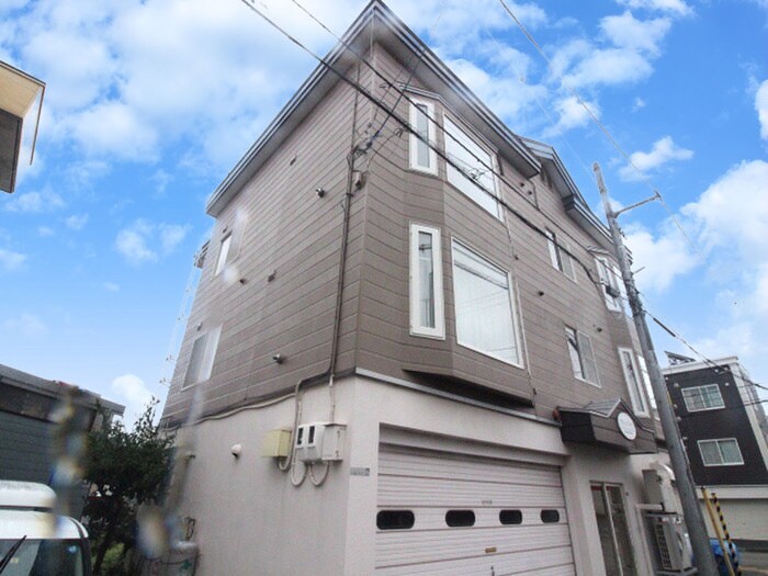 物件外観写真3　(外観写真)