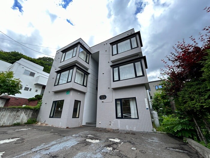 物件外観写真3　(外観写真)