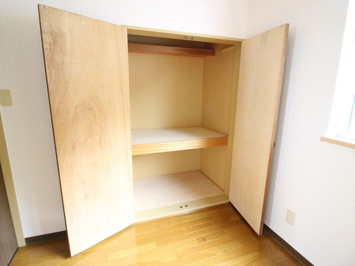 物件内観写真11　(収納)